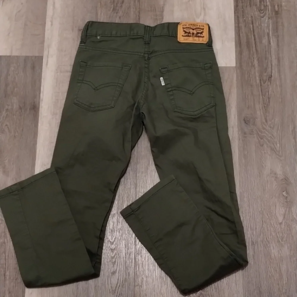 Kids Levi's 510 Super Skinny army green jeans Excellent condition